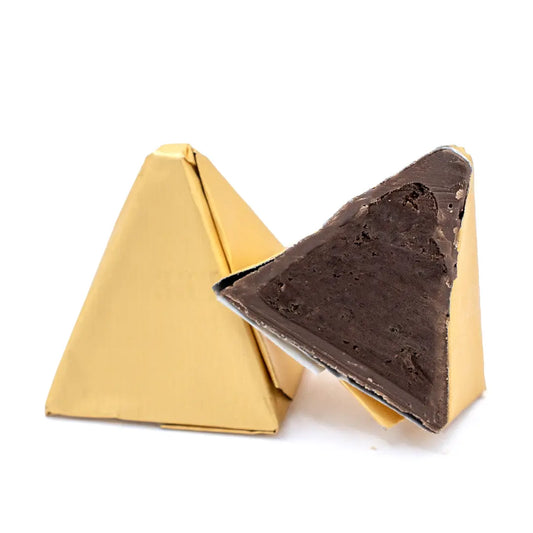 Cookies Cream Pyramid